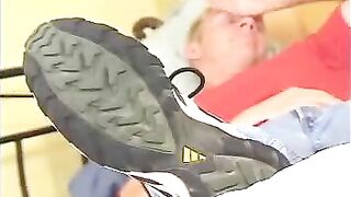 Gay feet - video 18