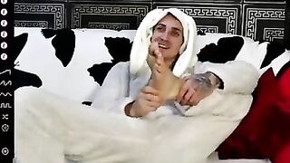Cute male feet | gay feet
