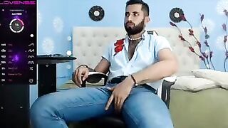 Gay feet | latino guy sexy feet