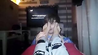 Smelly cute feet worship