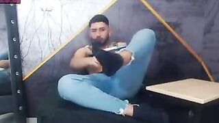 Master feet | gay foot fetish - video 2