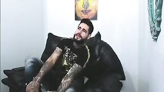 Sexy male feet | gay foot fetish