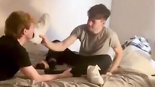 Straight Jock Feet Worship - video 2