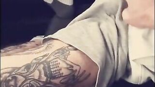 Sexy str8 thug nuts hard with help