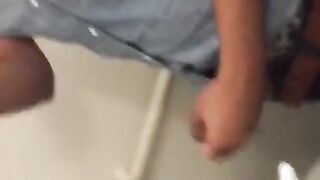 Tomando en el avión