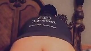 Bet you wanna hold my waist