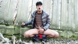 Intense jerk off public