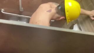 Daniel HAUSSER sucks off construction worker in public bathroom