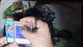 Yugioh Unboxing Gold Sarc MegaTin! God card included?