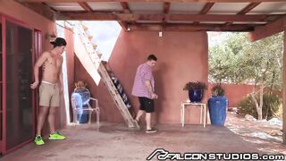 Hunks Sebastian Kross & JJ Knight go At It!