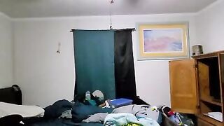 Shaking my ass an tits