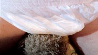 A short diapers Video