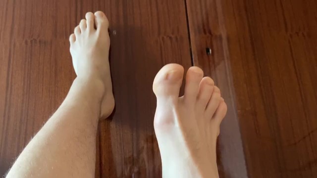 Hot Male Feet