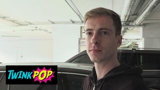 BOYTOY POP - Slim Dude Loses His Keys When A Stranger Comes