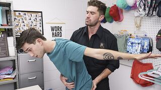 Handsome Twunk Kai Masters Takes Fat Dildo Before Getting Drilled By The